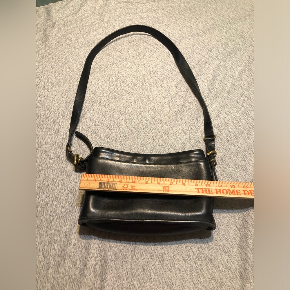 Authentic vintage coach - Picture 3 of 9